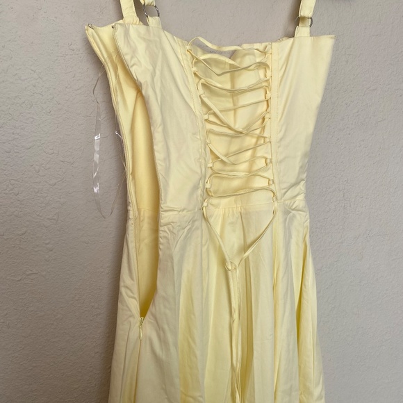HOUSE OF CB 'Carmen' Buttercup Bustier Sundress yellow NWOT size XS - Picture 13 of 15